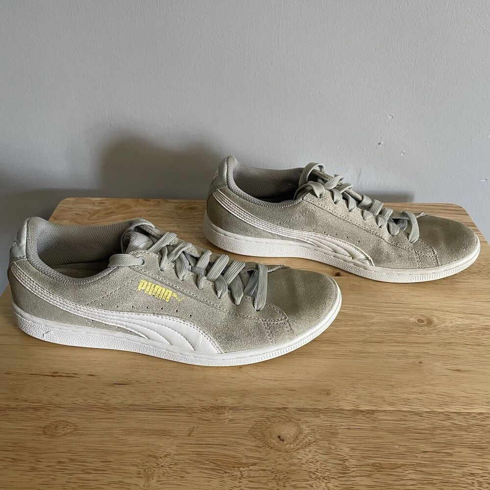 Women’s Puma Sneakers Gray White Light Green Size 6.5